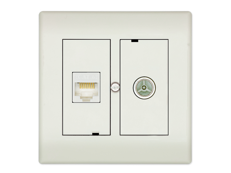 Combi-wandcontactdoos coax + internet (Shopverpakking) Combi-wandcontactdoos coax + internet (Shopverpakking)