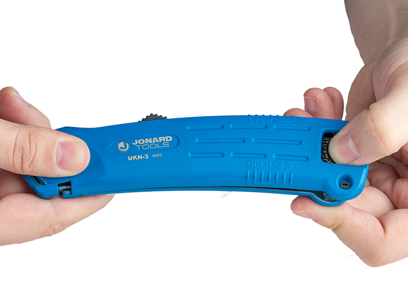 Professioneel handmes (UKN-3)-A